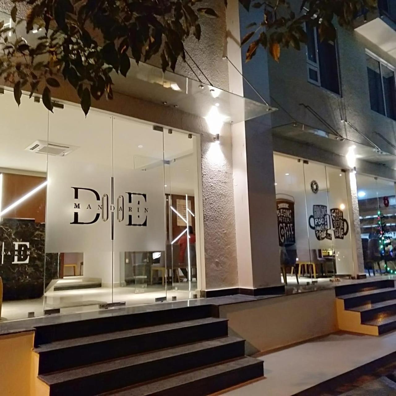 होटल De Mandarin Bangalore